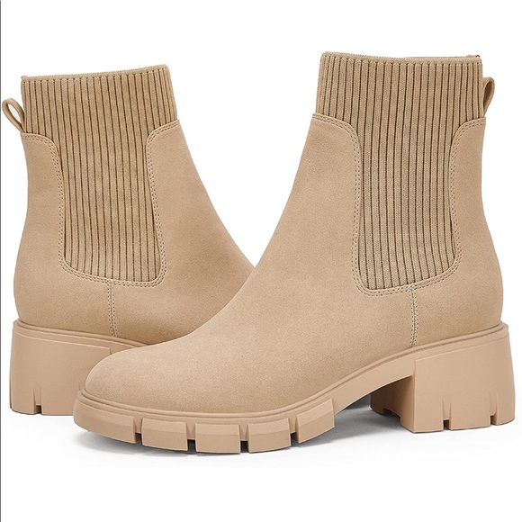 Shoes - Tan Boots